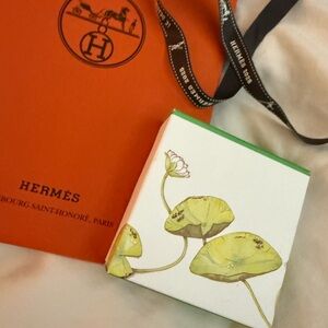 Hermes Soap, Bag and Ribbon Gift Set